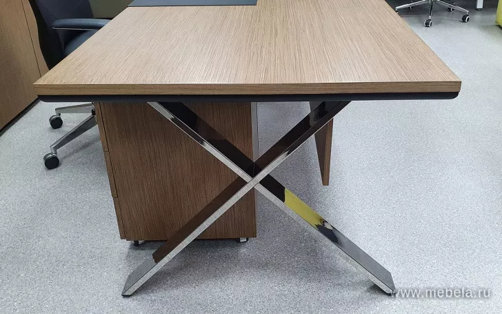 кабинет Kvins Metal