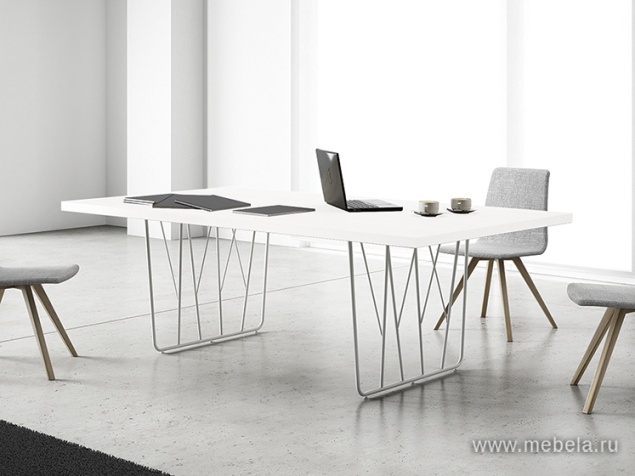 столы Deck Meeting